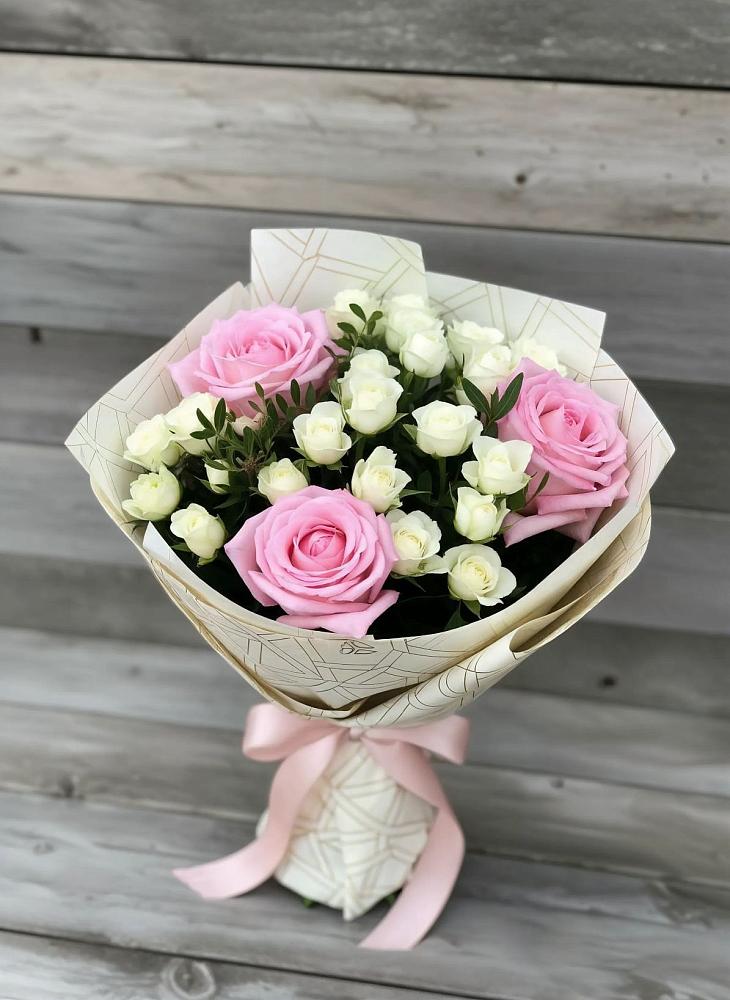 Букет цветов из: Розы в Кириллове