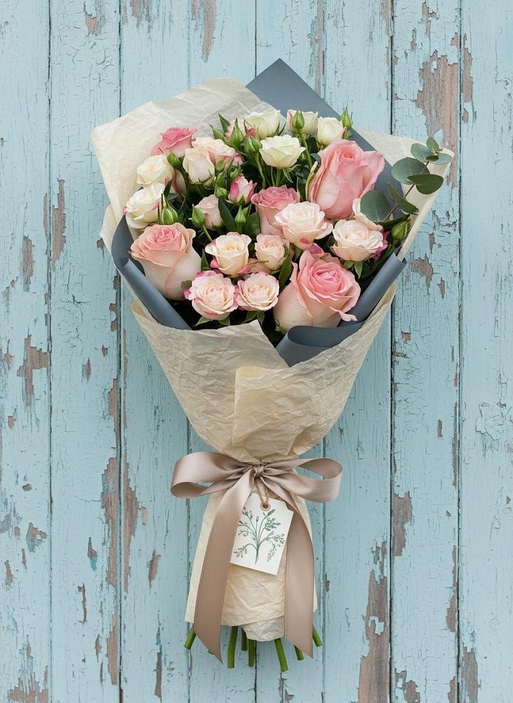 Букет цветов из: Розы в Кириллове