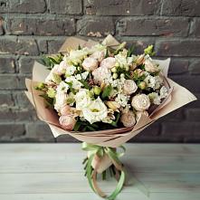 Букет цветов из:  Альстромерии, Розы и Хризантемы в Кириллове