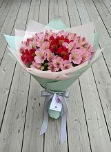 Букет цветов из:  Альстромерии в Кириллове