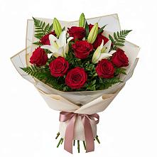 Букет цветов из:  Лилии и Розы #REPLACE_PRED# Кириллове