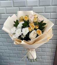 Букет цветов из:  Розы и Хризантемы в Кириллове