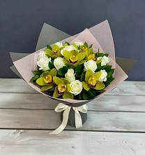 Букет цветов из:  Орхидеи и Розы в Кириллове