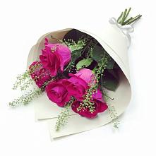 Букет цветов из:  Розы в Кириллове