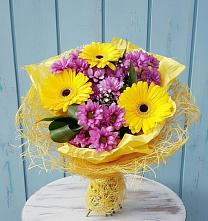 Букет цветов из:  Хризантемы и Герберы в Кириллове