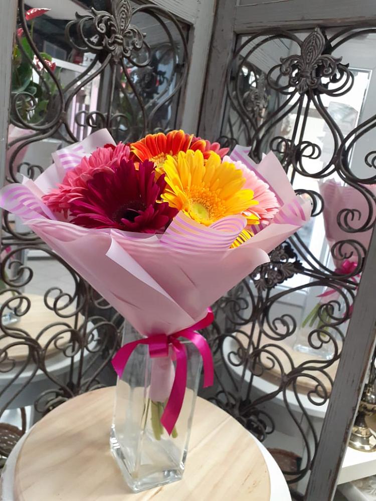 Букет цветов из: Герберы в Кириллове
