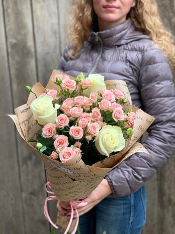 Букет цветов из: Розы в Кириллове