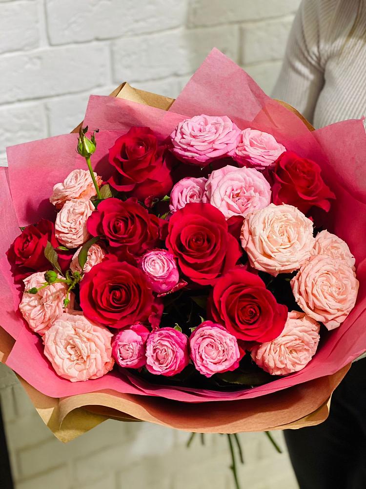 Букет цветов из: Розы в Кириллове