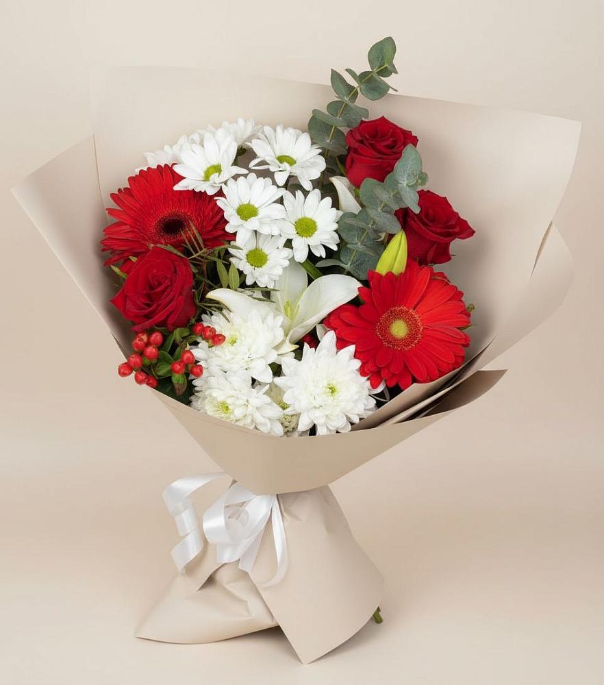 Букет цветов из: Розы, Хризантемы, Герберы и Лилии в Кириллове
