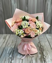 Букет цветов из:  Гвоздики, Розы и Хризантемы в Кириллове