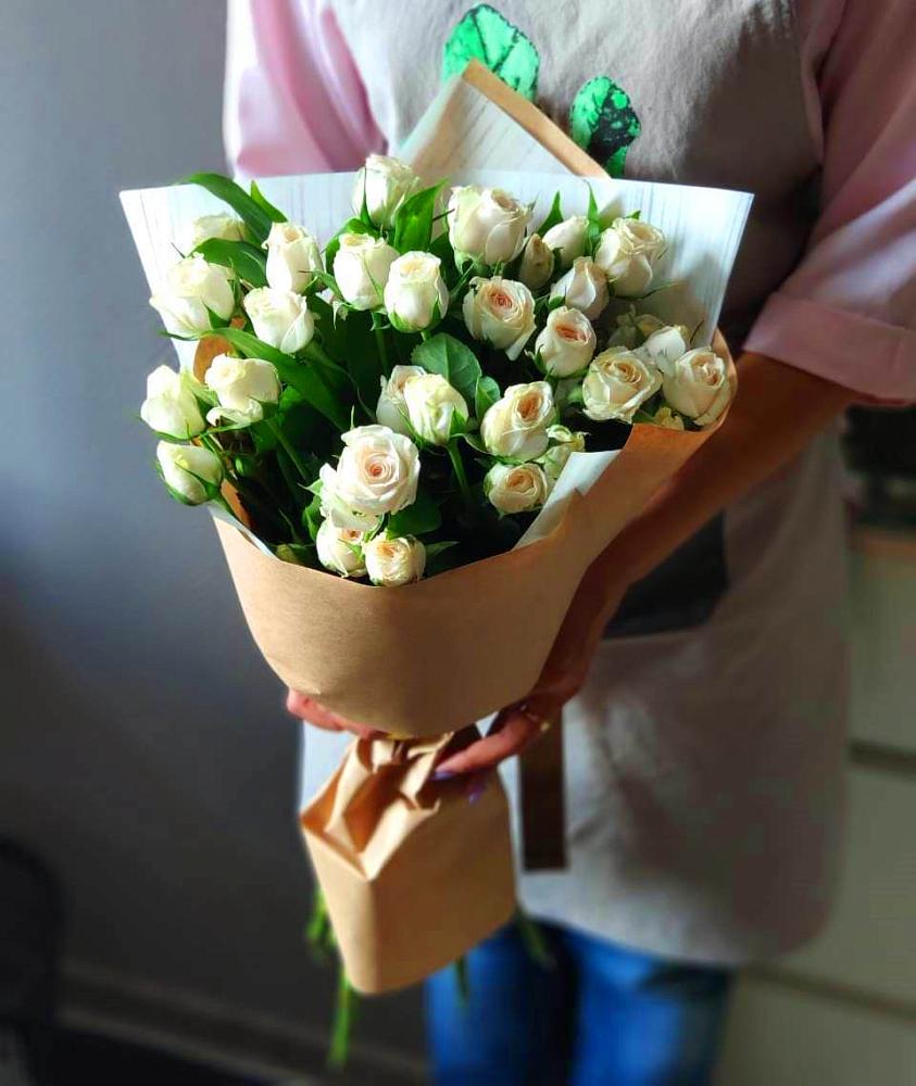 Букет цветов из: Розы в Кириллове