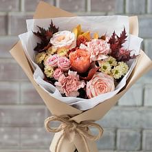Букет цветов из:  Гвоздики, Хризантемы и Розы в Кириллове
