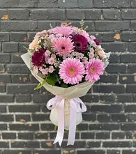 Букет цветов из:  Герберы и Хризантемы в Кириллове