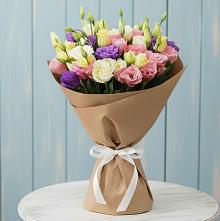 Букет цветов из:  Лизиантусы в Кириллове